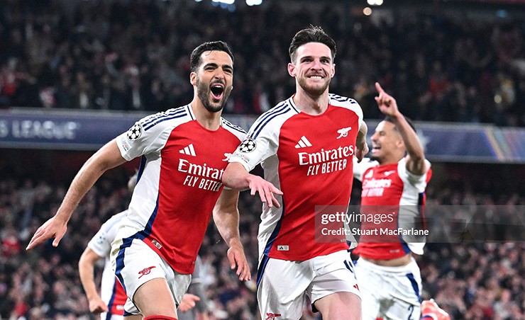 Real Madrid bạo chi 215 triệu bảng, quyết cuỗm Rice của Arsenal & săn Barcola - 1