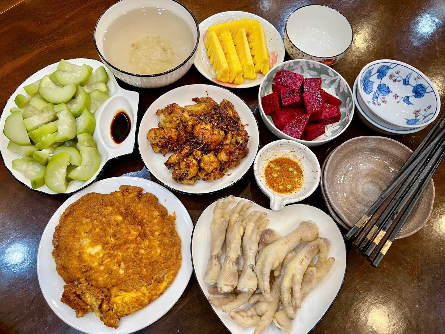 Thực đơn cơm nhà giản dị, dễ nấu, ăn ngon không muốn dừng - 12