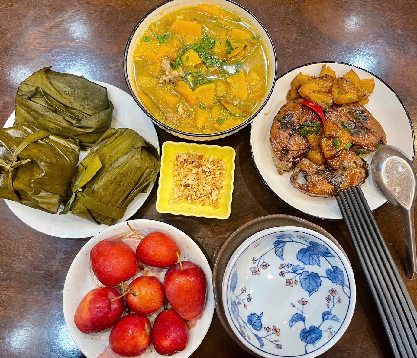 Thực đơn cơm nhà giản dị, dễ nấu, ăn ngon không muốn dừng - 16