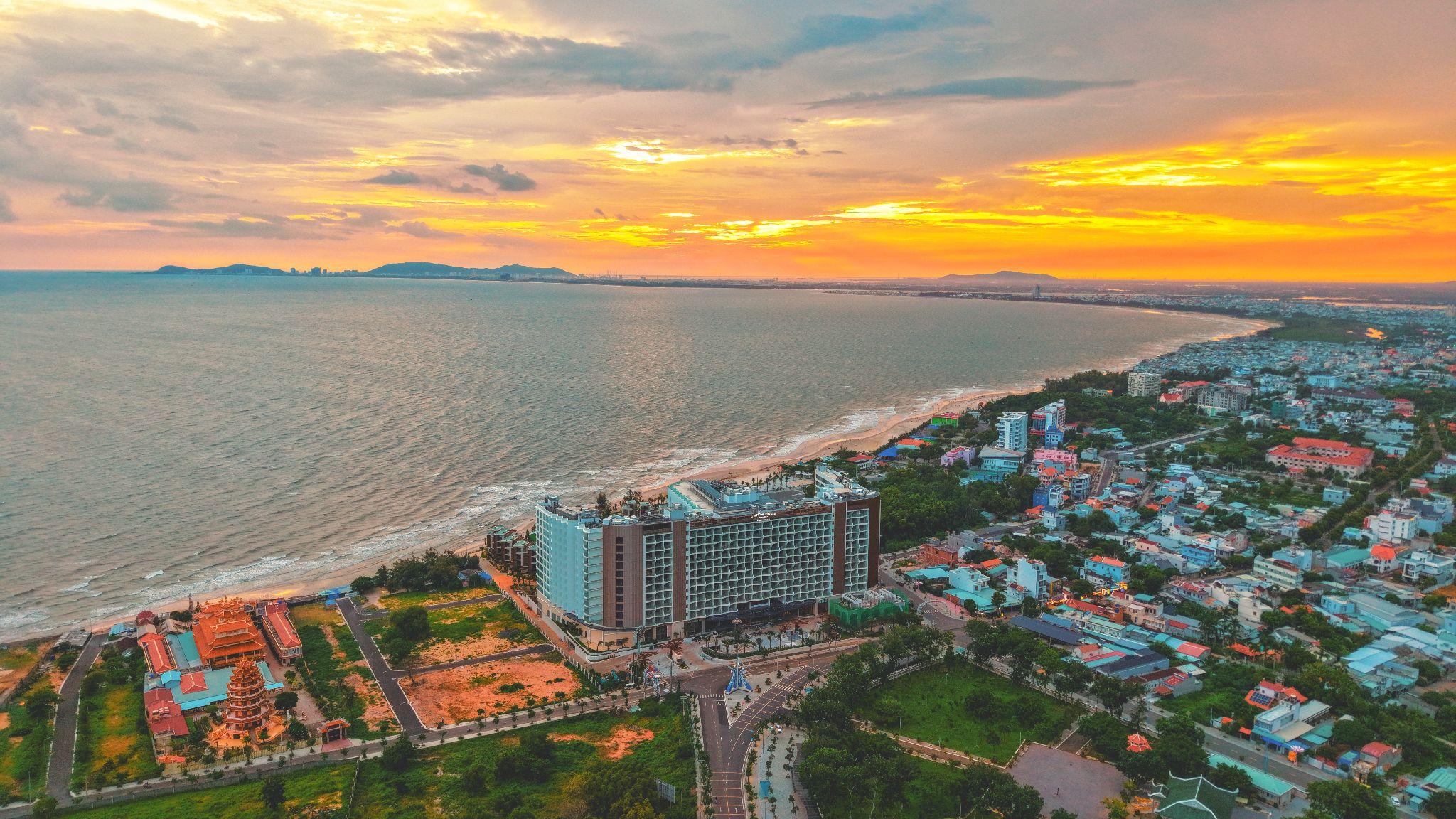 Điểm mặt các điểm du lịch biển hưởng lợi lớn khi sân bay Long Thành vận hành - 2