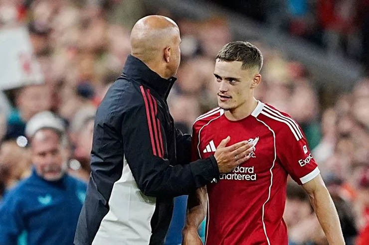 Florian Wirtz phải thay đổi để sinh tồn ở Ngoại hạng Anh - 4