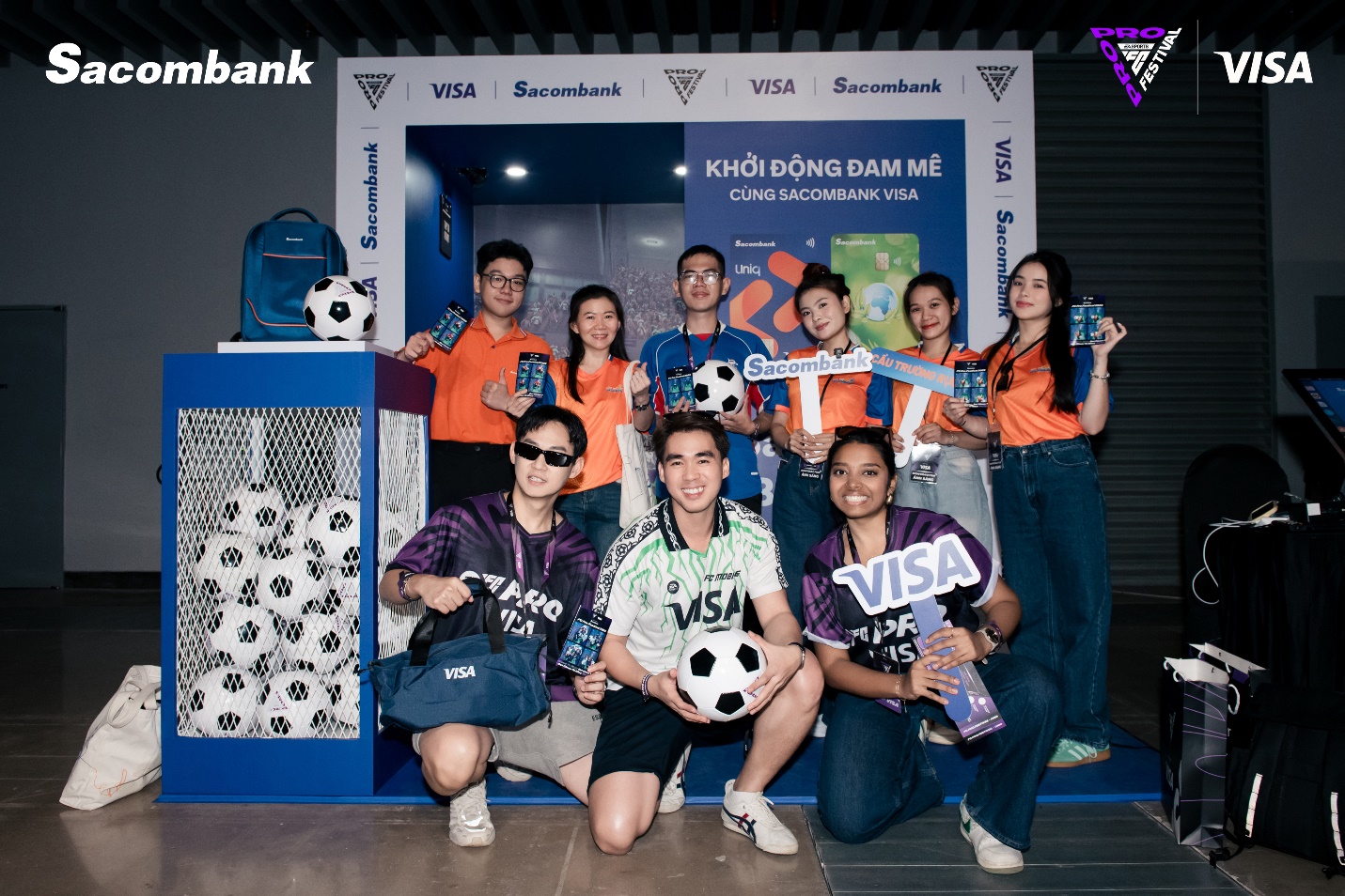 Sacombank đồng hành cùng visa tại sự kiện thể thao điện tử EA SPORTS FC PRO FESTIVAL 2025 - 2