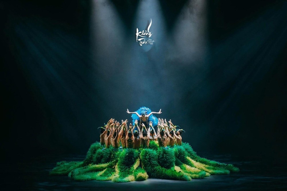 Dương Lệ Bình lần đầu tiên biểu diễn tại Việt Nam - 5