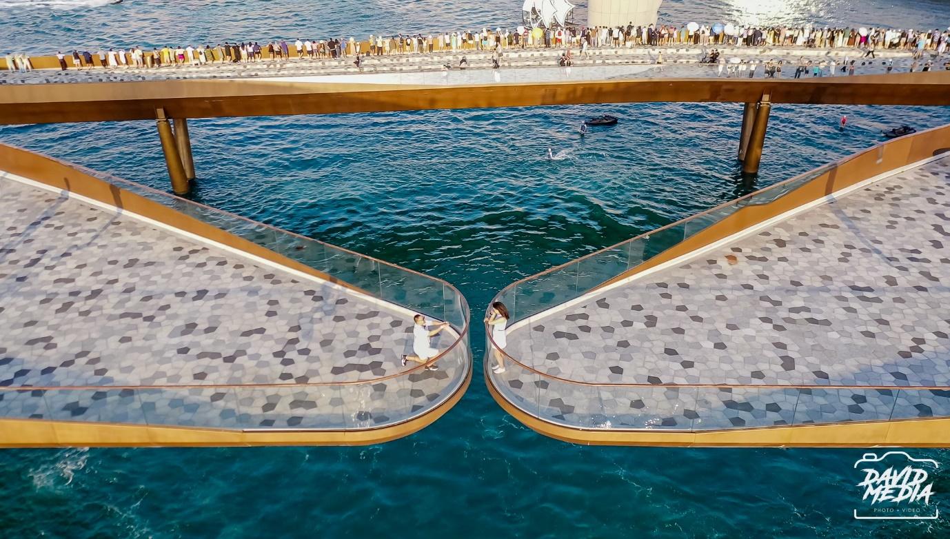 Hàng nghìn cặp đôi đến Cầu Hôn tại Phú Quốc để cầu hôn - 1