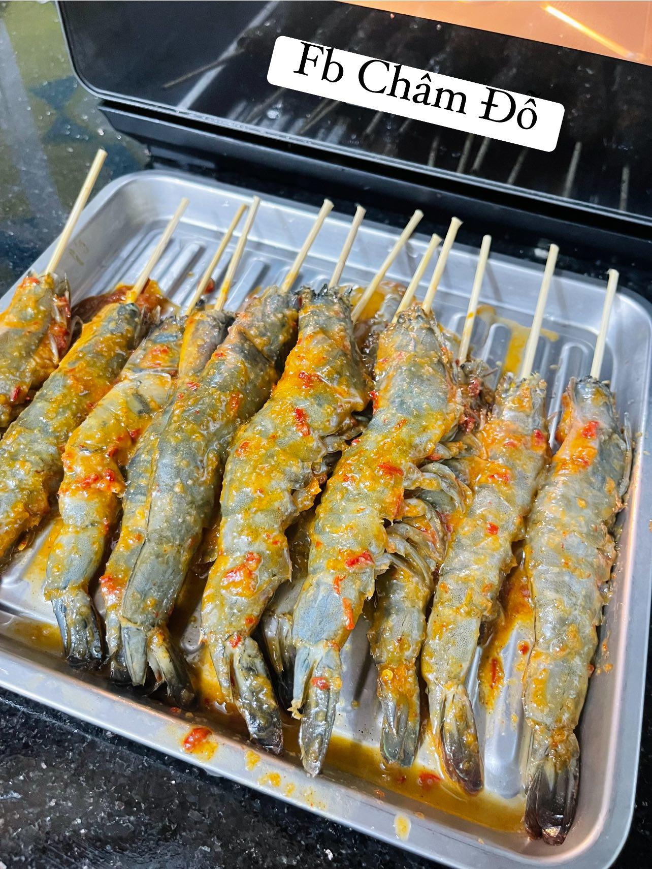 Công thức tôm nướng muối ớt ngon bất bại, ăn cơm nhà hay đãi khách đều mê - 2