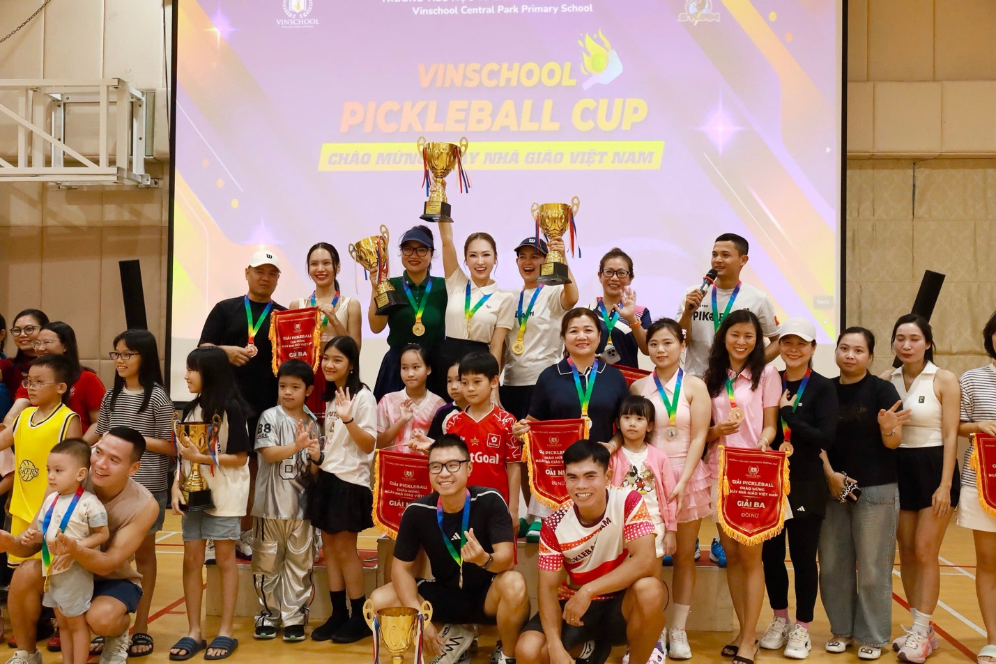Người đẹp Nguyễn Đăng Thư vô địch kịch tính Vinschool Pickleball Cup 2025 - 1