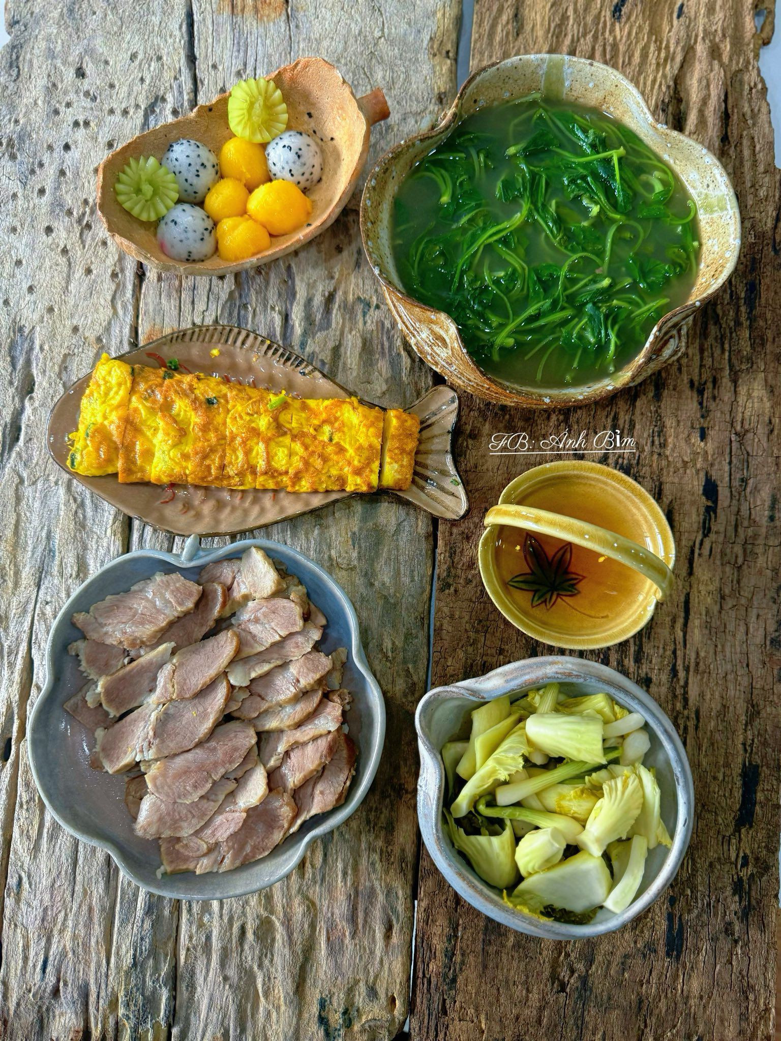 Mẹ đảm vào bếp mỗi ngày khiến chồng con "nghiện" cơm nhà - 6