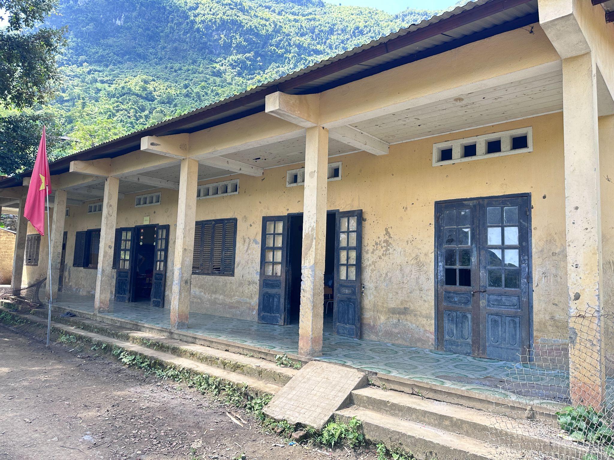 UNIQLO khởi động Tuần lễ Cảm Ơn, góp doanh thu UT Mickey Mouse xây thêm 2 điểm trường - 4