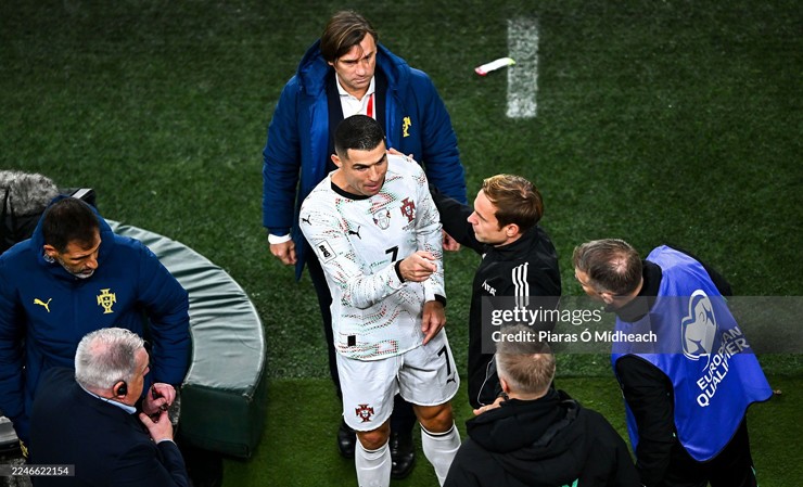 Bồ Đào Nha có & không có Ronaldo: Vì mục tiêu vô địch World Cup hay lợi ích cá nhân? - 1