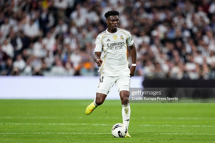 Man Utd muốn chiêu mộ Tchouameni của Real, chốt “Pedri mới” Kees Smit - 3