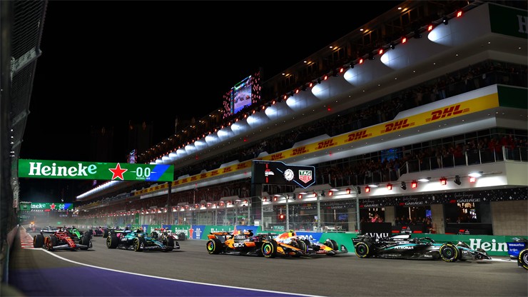 Đua xe F1, Las Vegas GP: Verstappen giành chiến thắng áp đảo - 1