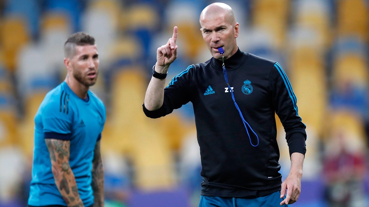 Alonso không đạt yêu cầu, "ông trùm" Perez triệu tập khẩn "lính cứu hỏa" Zidane - 2