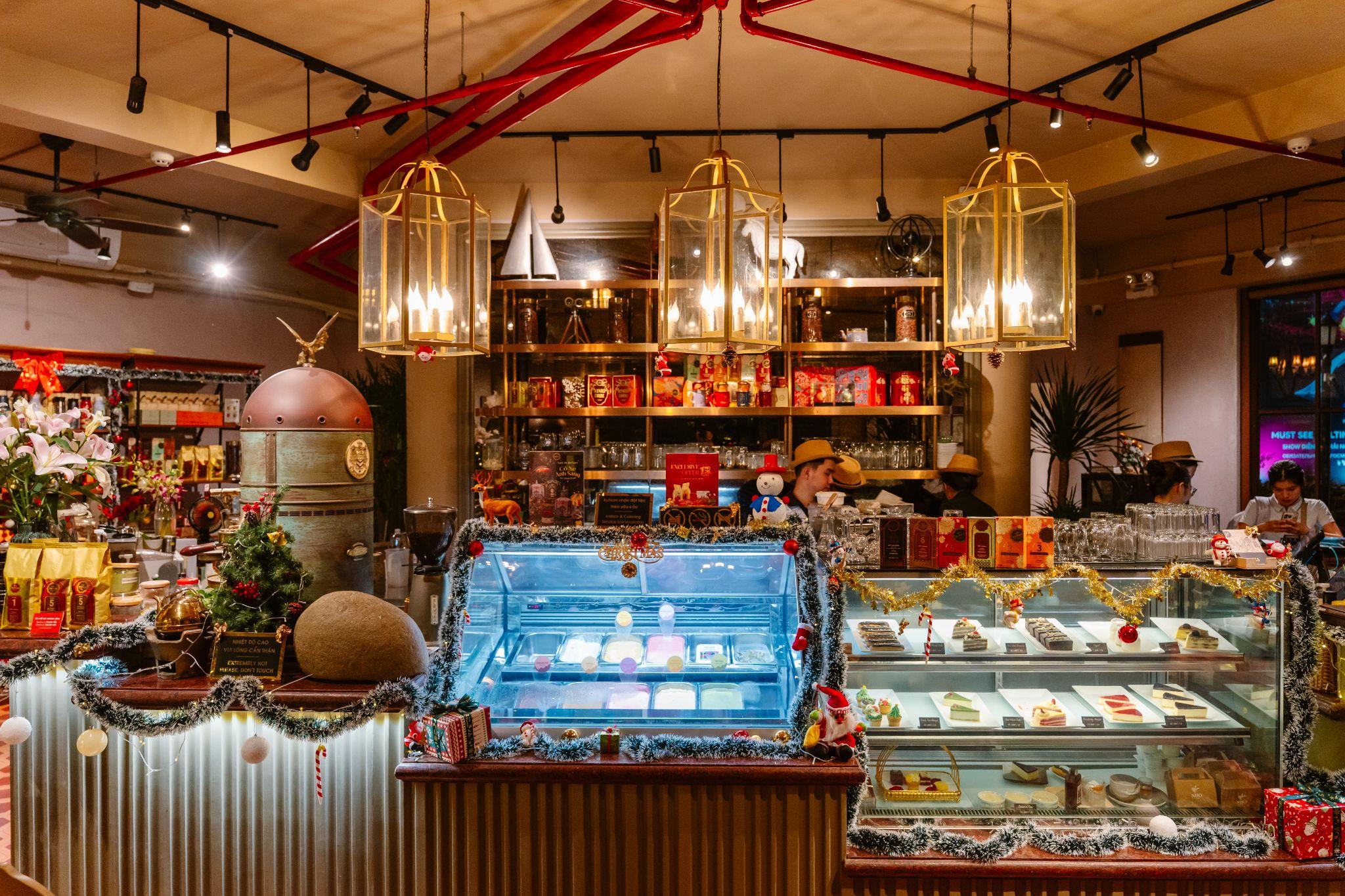 Không khí Giáng sinh ngập tràn Thị trấn Hoàng Hôn, Phú Quốc mùa đẹp nhất năm - 3