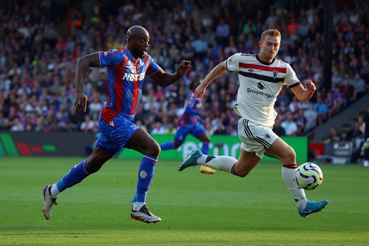 Dự đoán Ngoại hạng Anh: MU vào hiểm địa đấu Crystal Palace, Liverpool đối mặt "sinh tử" - 1