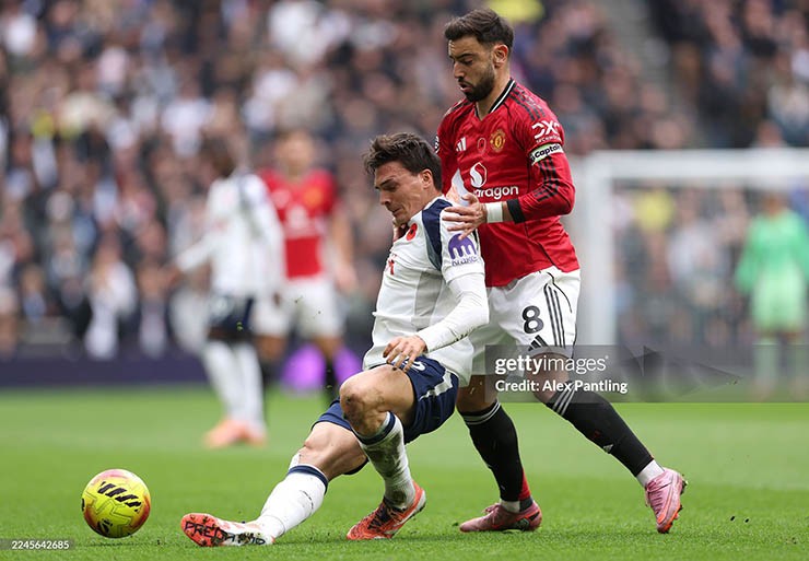 MU đấu Crystal Palace: Cùng hệ thống 3-4-3, Amorim & Glasner, ai sẽ thắng? - 2