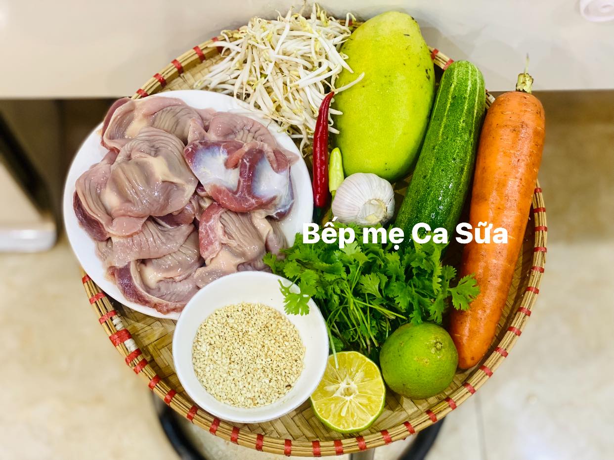 Bộ phận giòn ngon, giá rẻ của con gà trộn nộm rau củ ngon miễn chê - 2