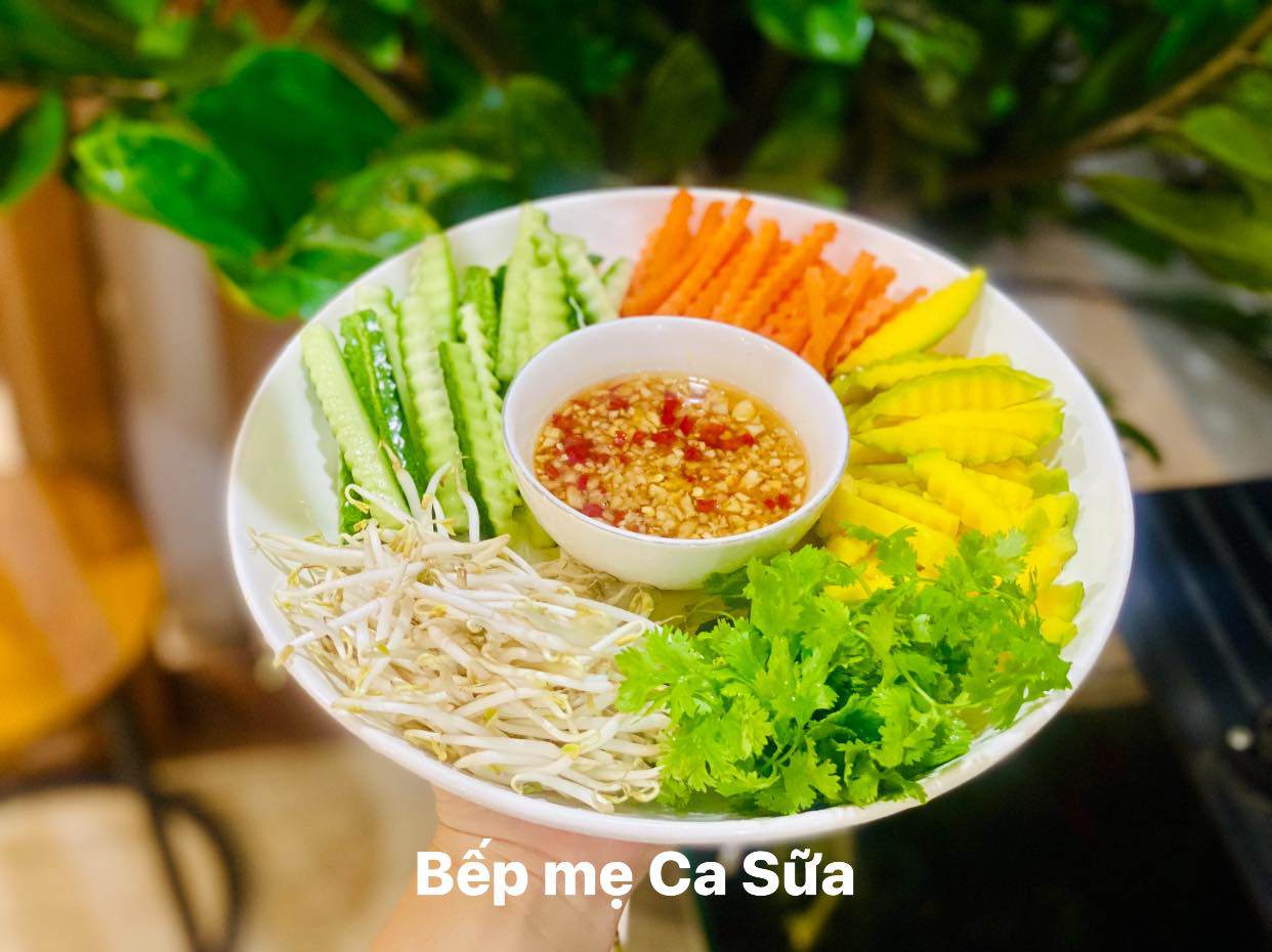 Bộ phận giòn ngon, giá rẻ của con gà trộn nộm rau củ ngon miễn chê - 3