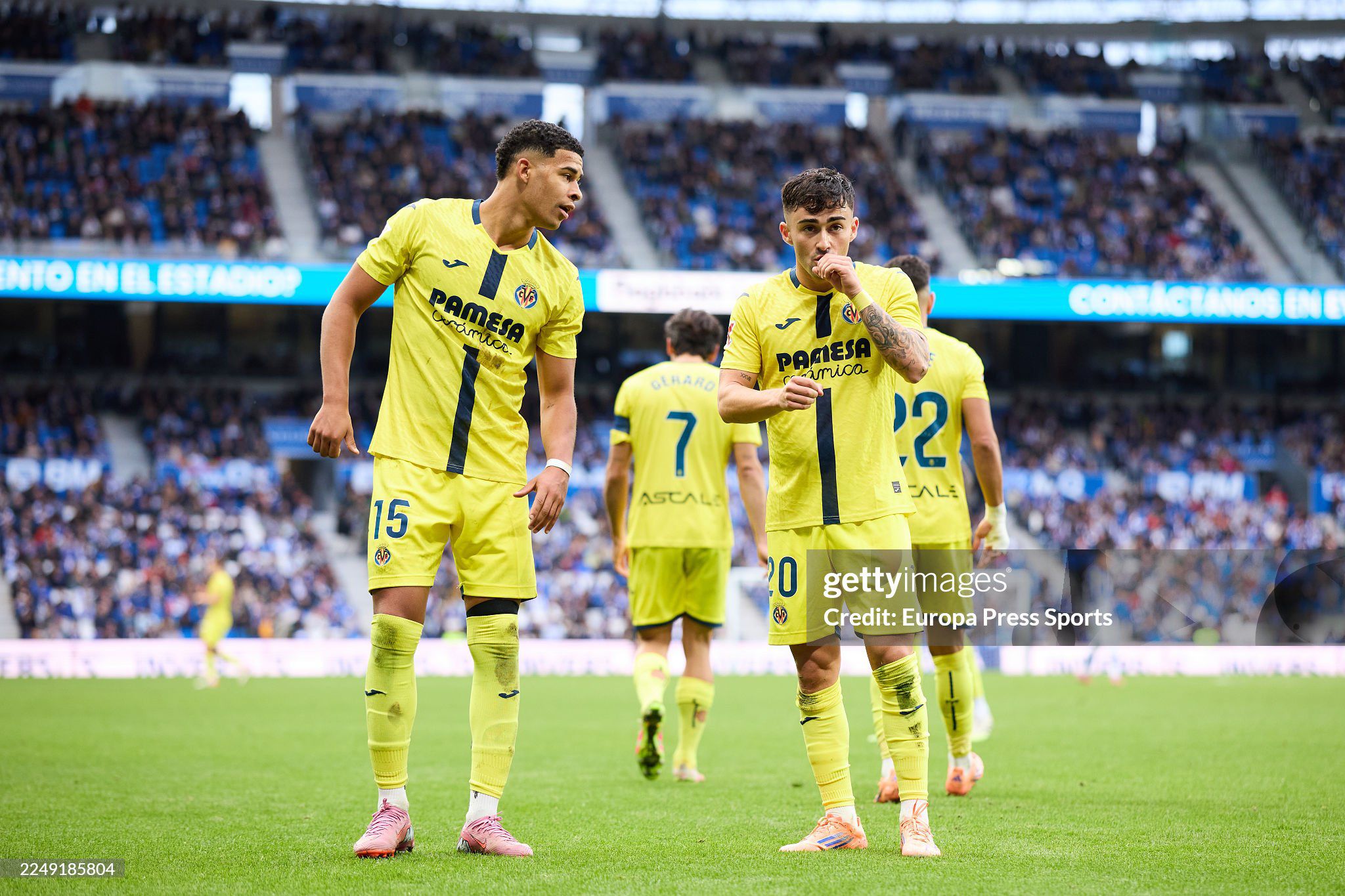 Nóng bảng xếp hạng La Liga: Villarreal tạm chiếm Top 2, áp lực lên Real Madrid - 1