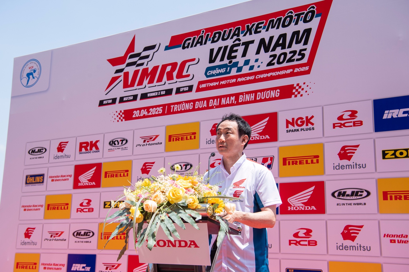 Chặng đua nước rút giải đua xe mô tô trong nước (VMRC) 2025: kịch tính, hấp dẫn đến tận mét đua cuối cùng - 2