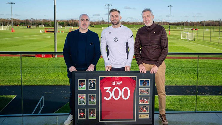 Luke Shaw hồi sinh: 10 năm sau cú gãy chân, vẫn đi tìm đỉnh cao cùng MU - 2