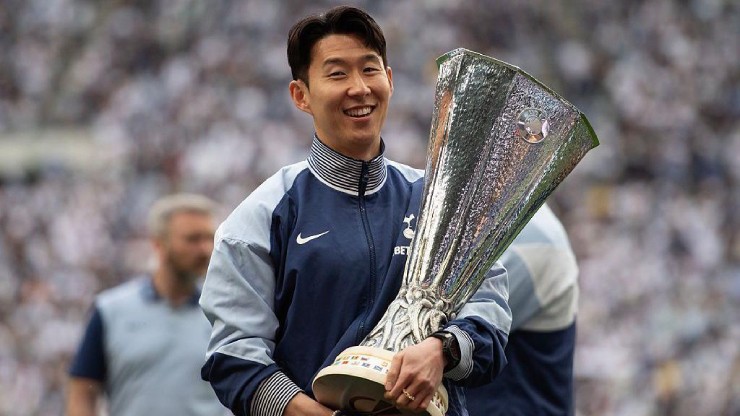 Tin mới nhất bóng đá sáng 3/12: Son Heung Min trở lại Tottenham, HLV Amorim khiến đối thủ "xấu hổ" - 1