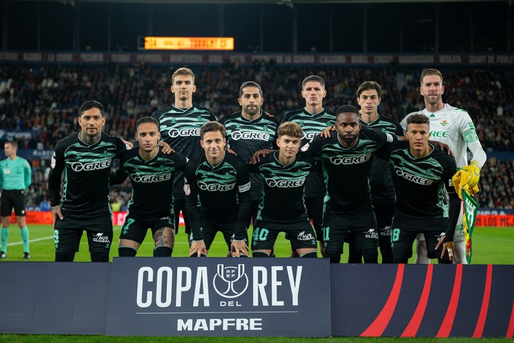 Video bóng đá Torrent – Real Betis: Cú đúp rực sáng, Antony tái xuất (Cúp Nhà vua) - 1