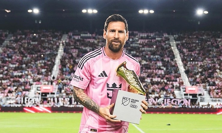 Messi chỉ đích danh "quái thú" ở Ngoại hạng Anh, khen thầy cũ Pep "độc nhất vô nhị" - 4