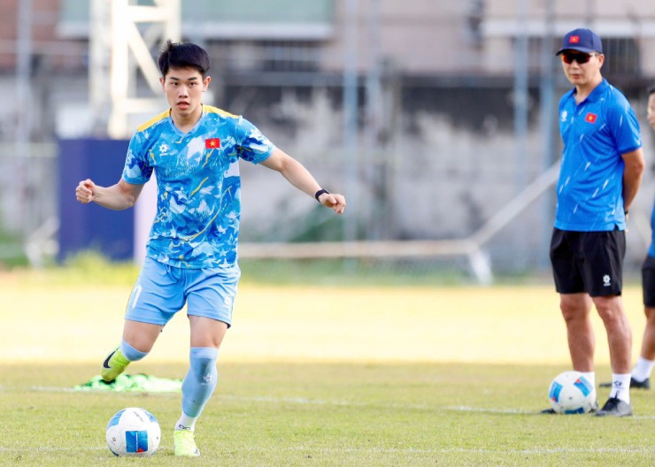 U22 Việt Nam giật mình vì trực thăng quần thảo, Bangkok siết chặt an ninh SEA Games 33 - 7