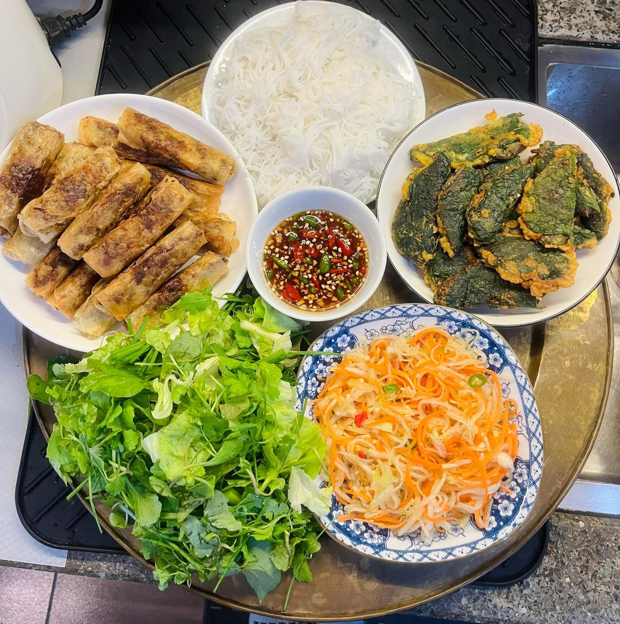 Mâm cơm mùa đông xứ Nghệ chỉ nhìn thôi đã muốn về nhà ăn cơm - 14