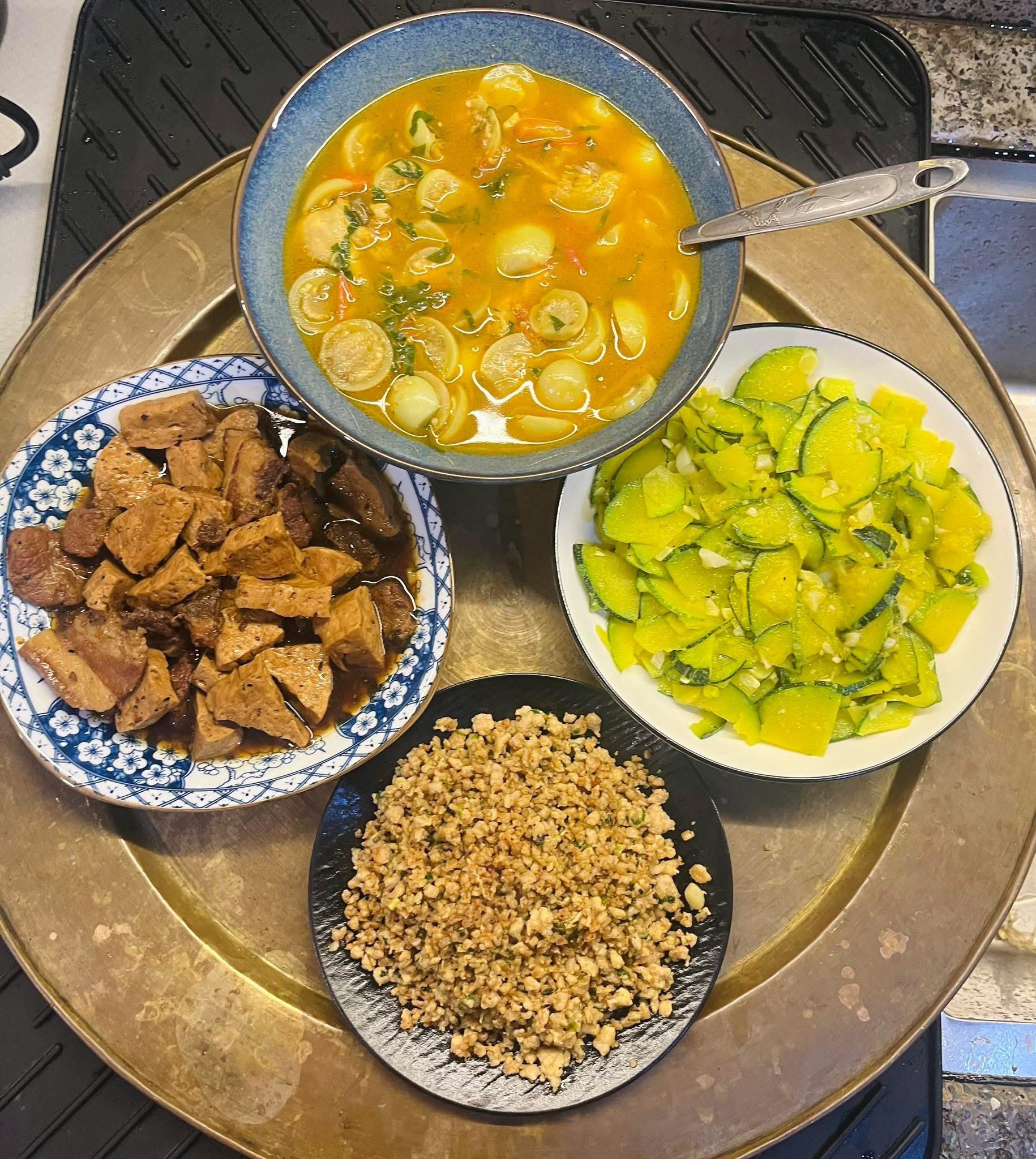 Mâm cơm mùa đông xứ Nghệ chỉ nhìn thôi đã muốn về nhà ăn cơm - 16