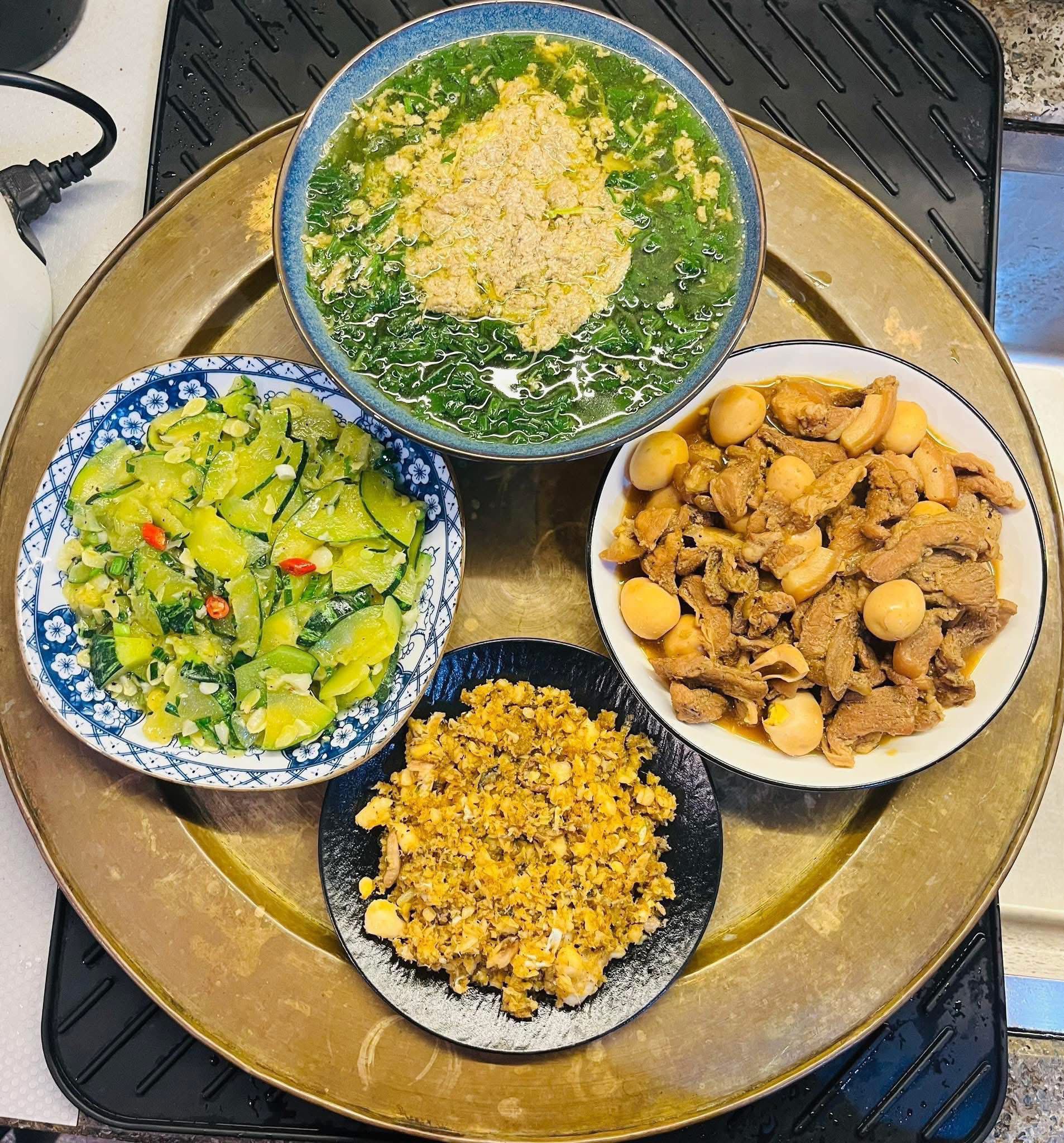 Mâm cơm mùa đông xứ Nghệ chỉ nhìn thôi đã muốn về nhà ăn cơm - 18