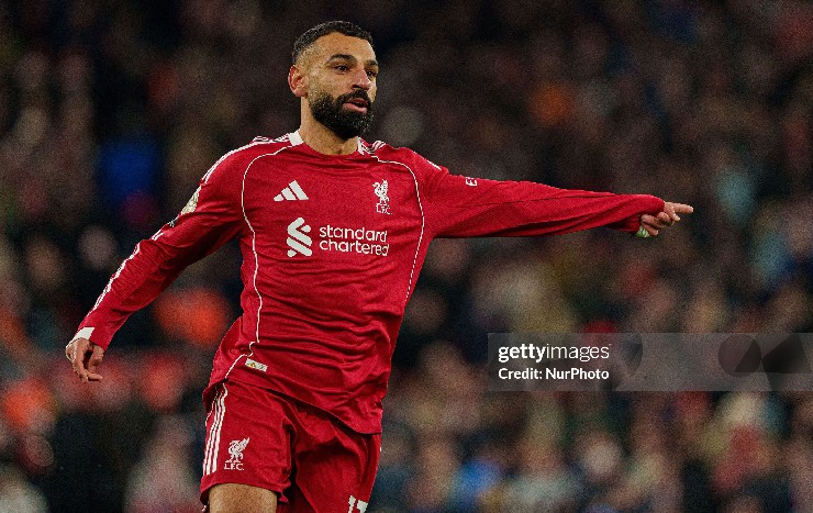 Liverpool căng như dây đàn: HLV Slot gặp riêng Salah, nói rõ tương lai "Vua Ai Cập" - 2