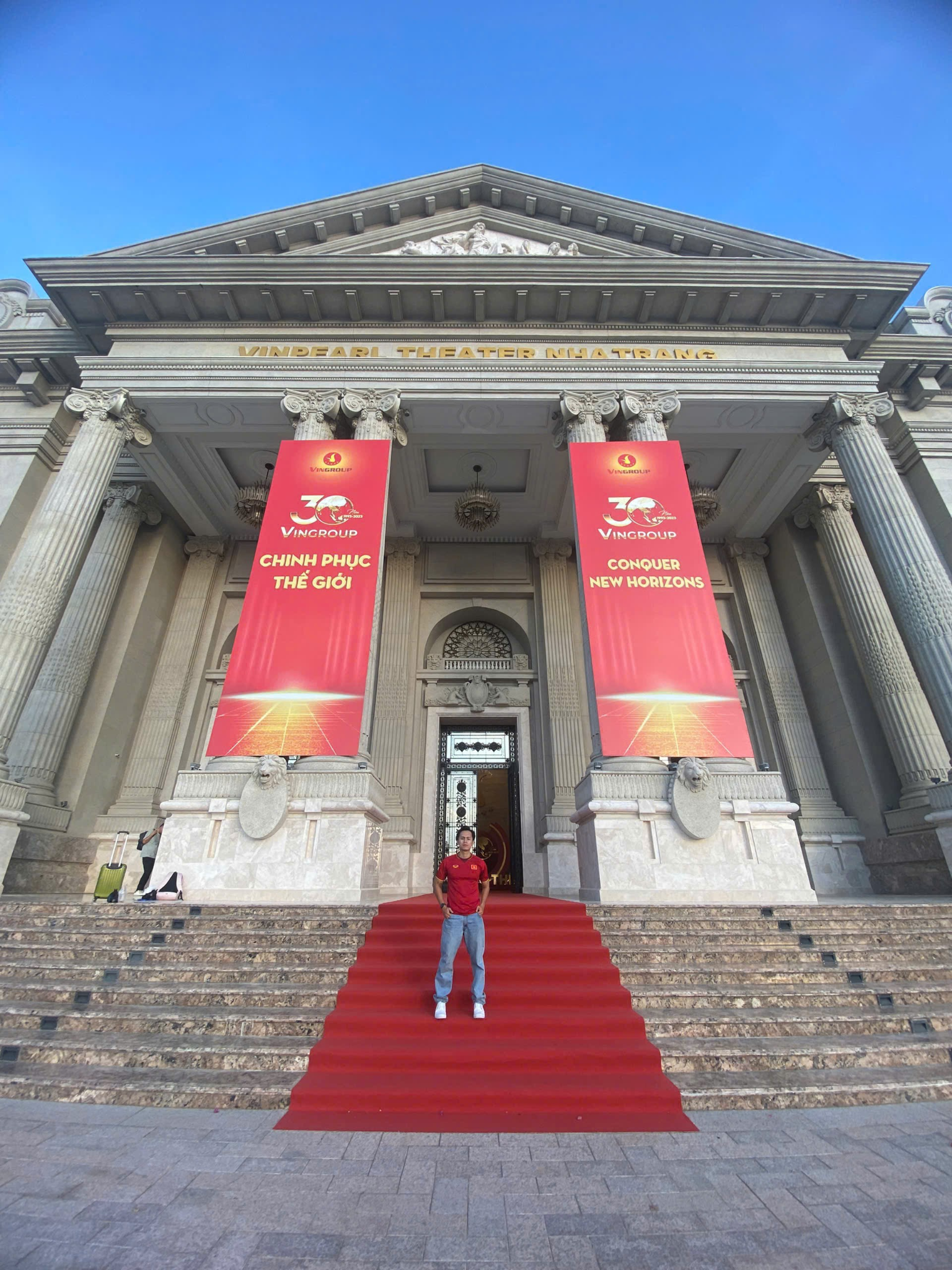 Nhà biên đạo trình diễn Teddy Q - người cống hiến thầm lặng cho hàng loạt siêu hits của Vbiz - 4