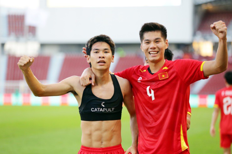 U22 Việt Nam nghẹt thở hạ Philippines, người hùng phút 89 lên tiếng - 2