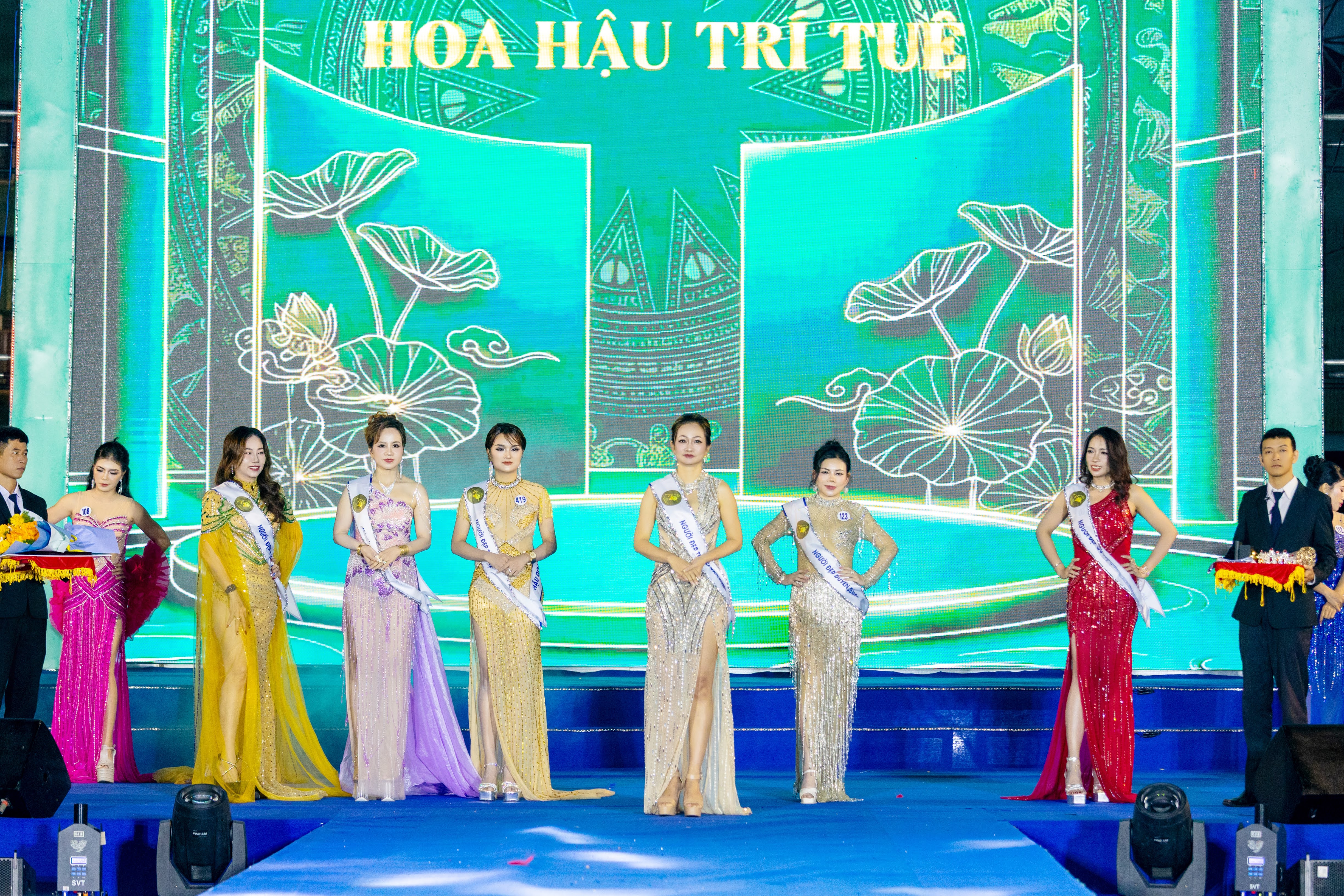 Với trí tuệ và bản lĩnh, thí sinh Trần Thị Hoài Thu chính thức đăng quang Hoa hậu Trí tuệ 2025 - 2