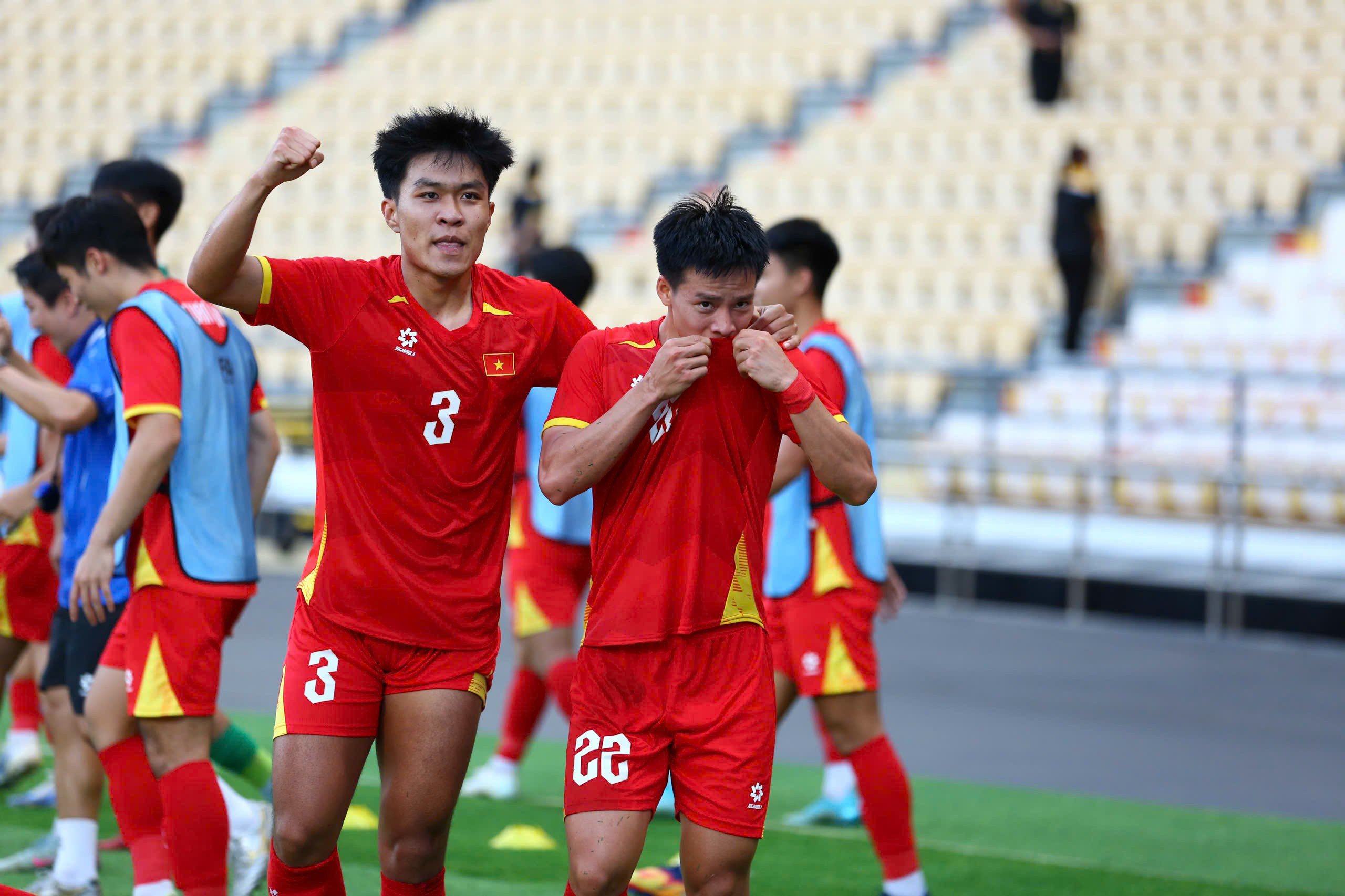 FPT Play tổ chức công chiếu chung kết bóng đá nam SEA Games 33 tại 14 tỉnh thành - 2