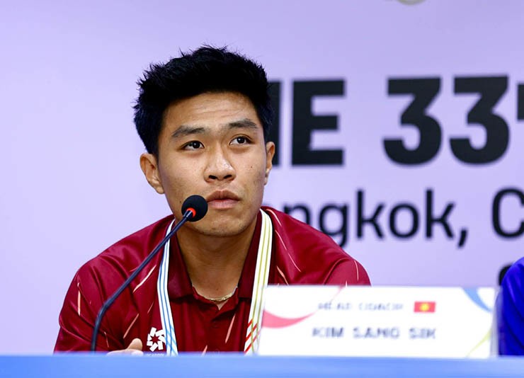 Trung vệ Lý Đức: “Không đến Thái Lan để du lịch, U22 Việt Nam quyết giành HCV” - 3