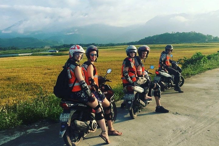Khám phá Sài Gòn và miền Nam đầy màu sắc cùng South Vietnam Motorcycle Tours - 3