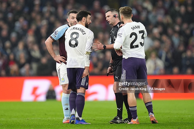 Fernandes chấn thương, MU đối mặt nguy cơ trượt dài tại Ngoại hạng Anh - 1