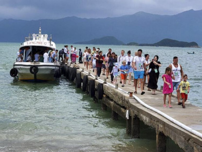 Chuyển động - Tết Dương lịch 2022, Khánh Hòa đón khoảng 37.500 khách du lịch