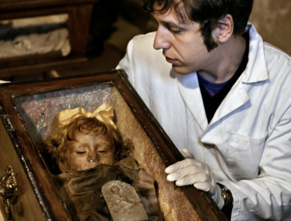 Chuyện hay - Bí ẩn hầm mộ cổ lớn nhất châu Âu chứa hàng nghìn xác ướp trẻ em