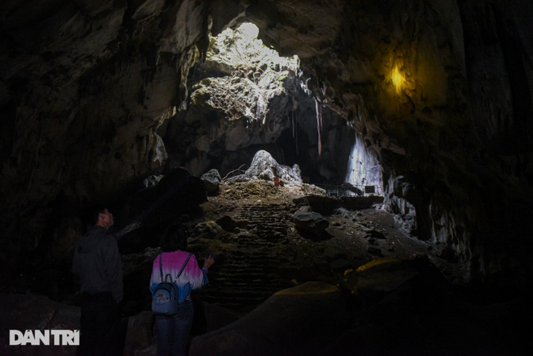 Mục sở thị ngôi chùa có hang "Sơn Đoòng thu nhỏ" ở Hà Nội - 8