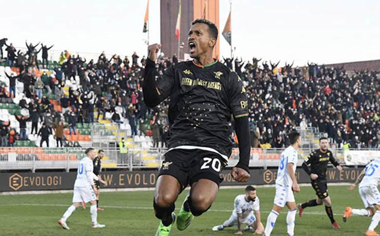 Cựu SAO MU Nani tái xuất châu Âu: Chưa đầy 1 phút đã tỏa sáng ở Serie A - 2
