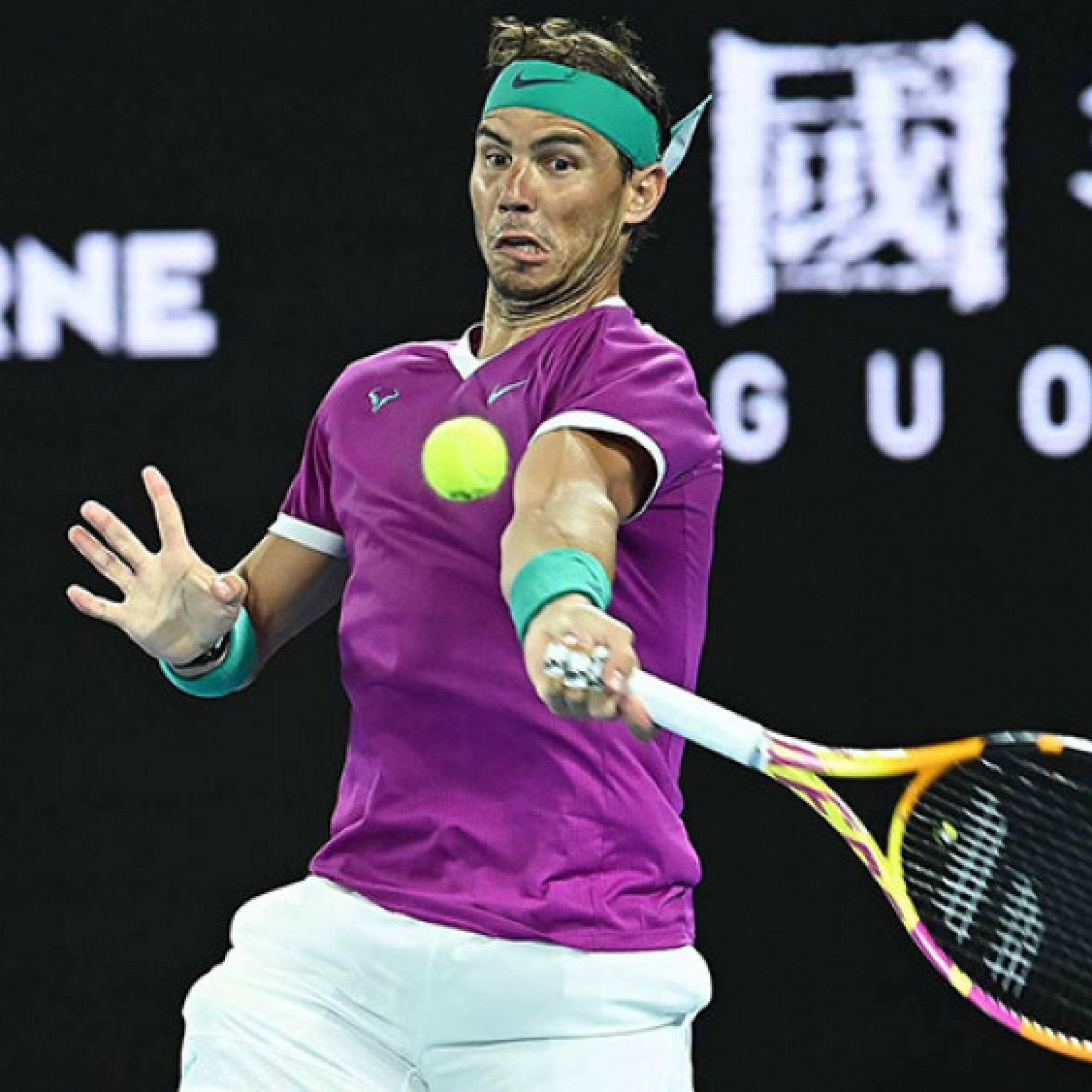  - Trực tiếp tennis Shapovalov - Nadal: "Vua đất nện" cứu 2 break point (Tứ kết Australian Open)