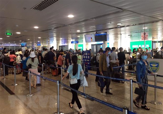 Những lưu ý đối với hành khách đi lại dịp Tết tại sân bay Tân Sơn Nhất - 1