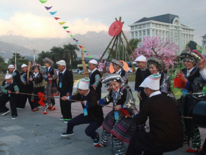Lễ hội - Ngày xuân tìm hiểu về Hội Gầu Tào của đồng bào Mông Trạm Tấu - Yên Bái