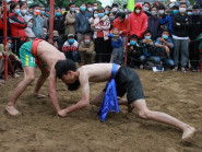 Đầu xuân xem trai làng 