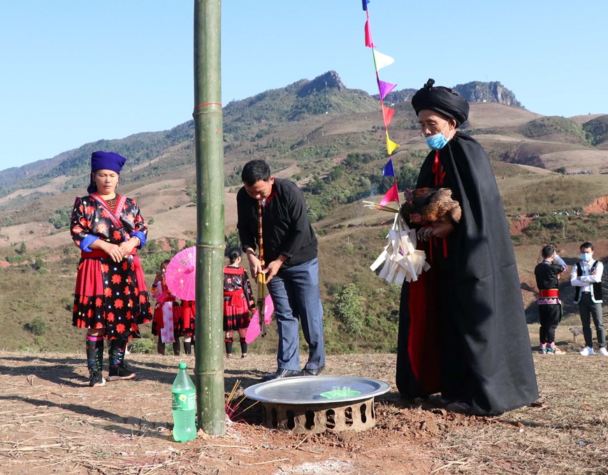 Điện Biên: Phục dựng lễ hội Gầu Tào của cộng đồng dân tộc Mông - 6