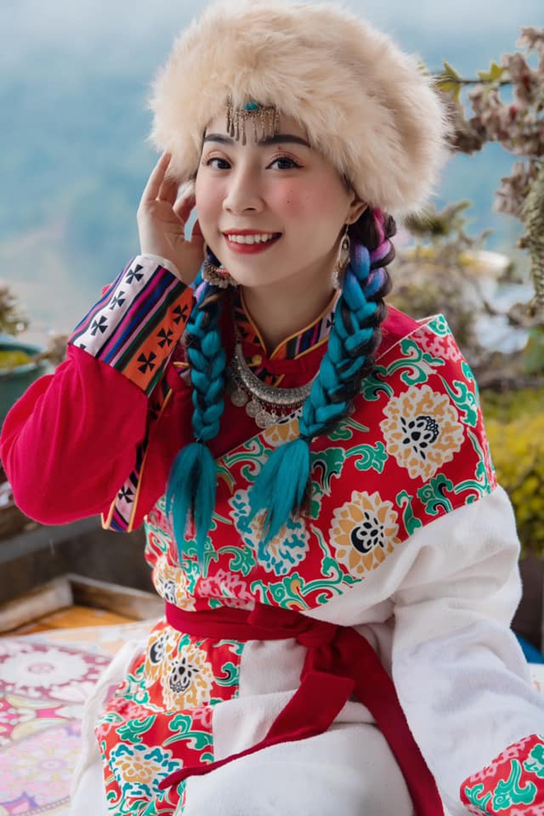 Du khách ồ ạt chi tiền triệu chụp ảnh phong cách Tây Tạng tại Sa Pa - 3
