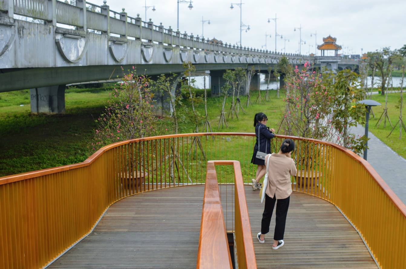 Truy tìm ‘tọa độ’ cây cầu đi bộ được người dân Huế rần rần đến check-in - 12